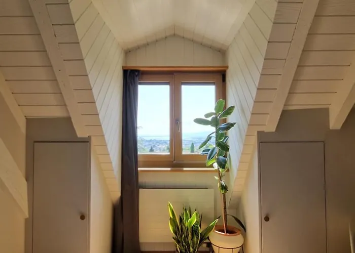 Lägenhet Attic - Penthouse 2 Bedrooms *